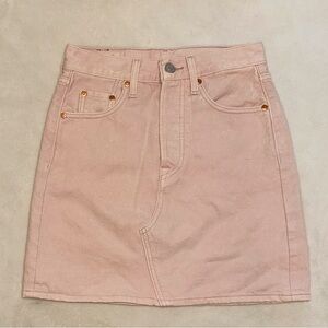 Levi’s Light Pink Denim Mini Skirt
